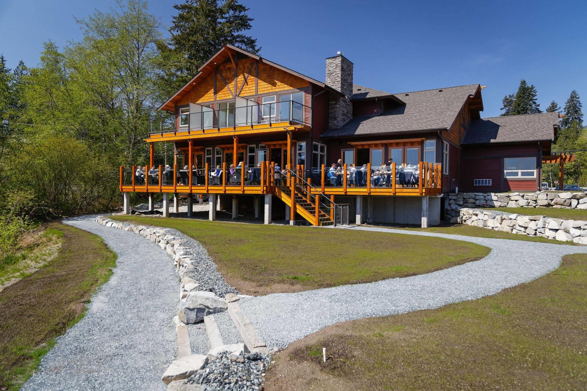Sproat Lake Landing Resort Great Central Exterior photo