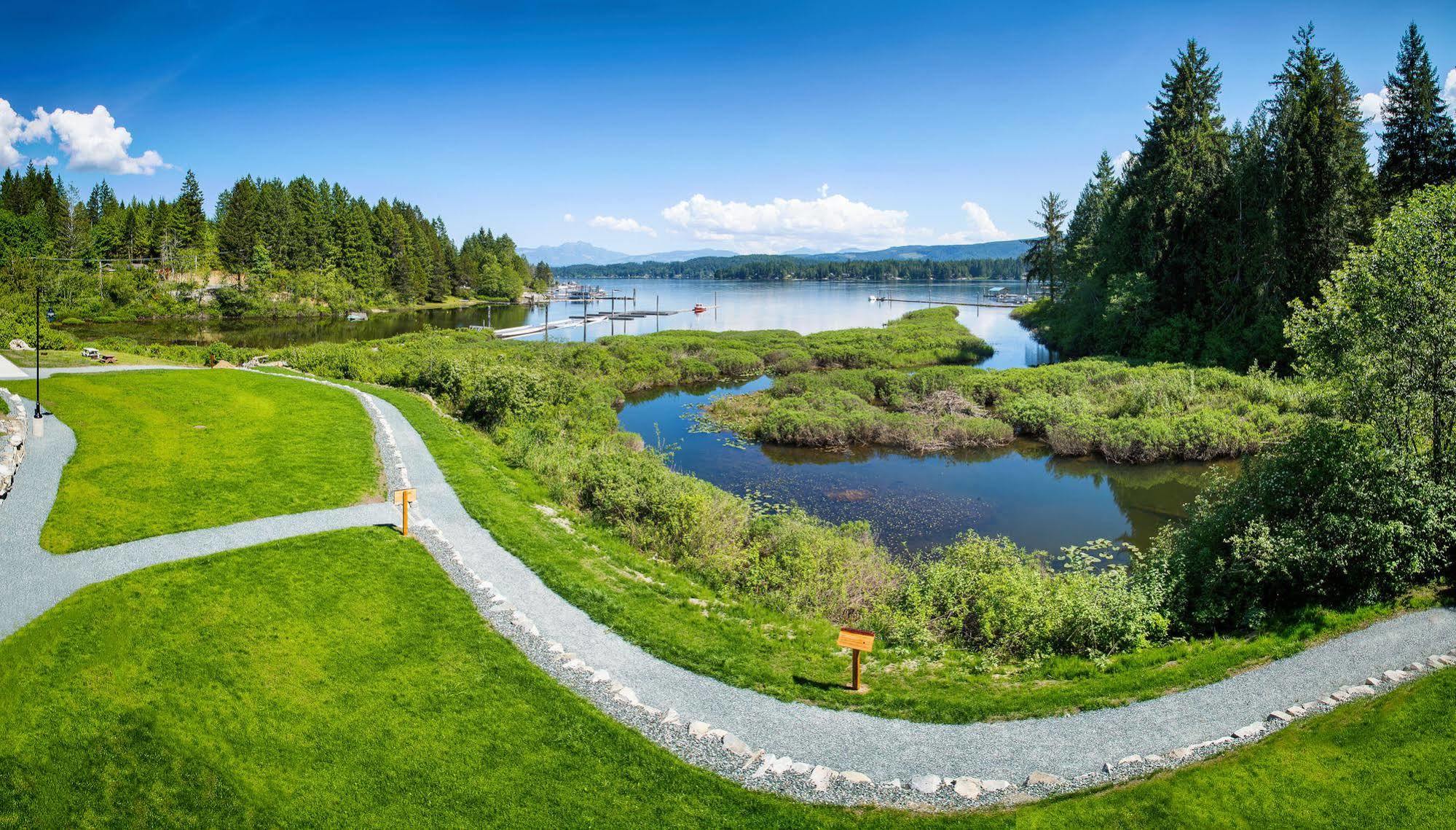 Sproat Lake Landing Resort Great Central Exterior photo
